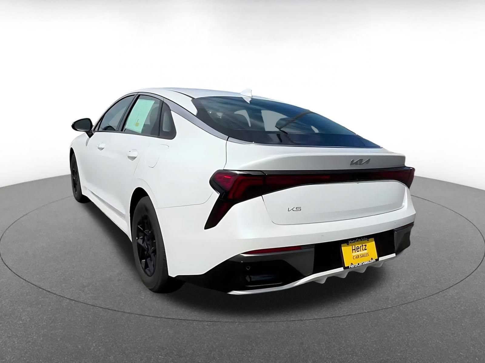 Thumbnail: 2025 Kia K5 - 4