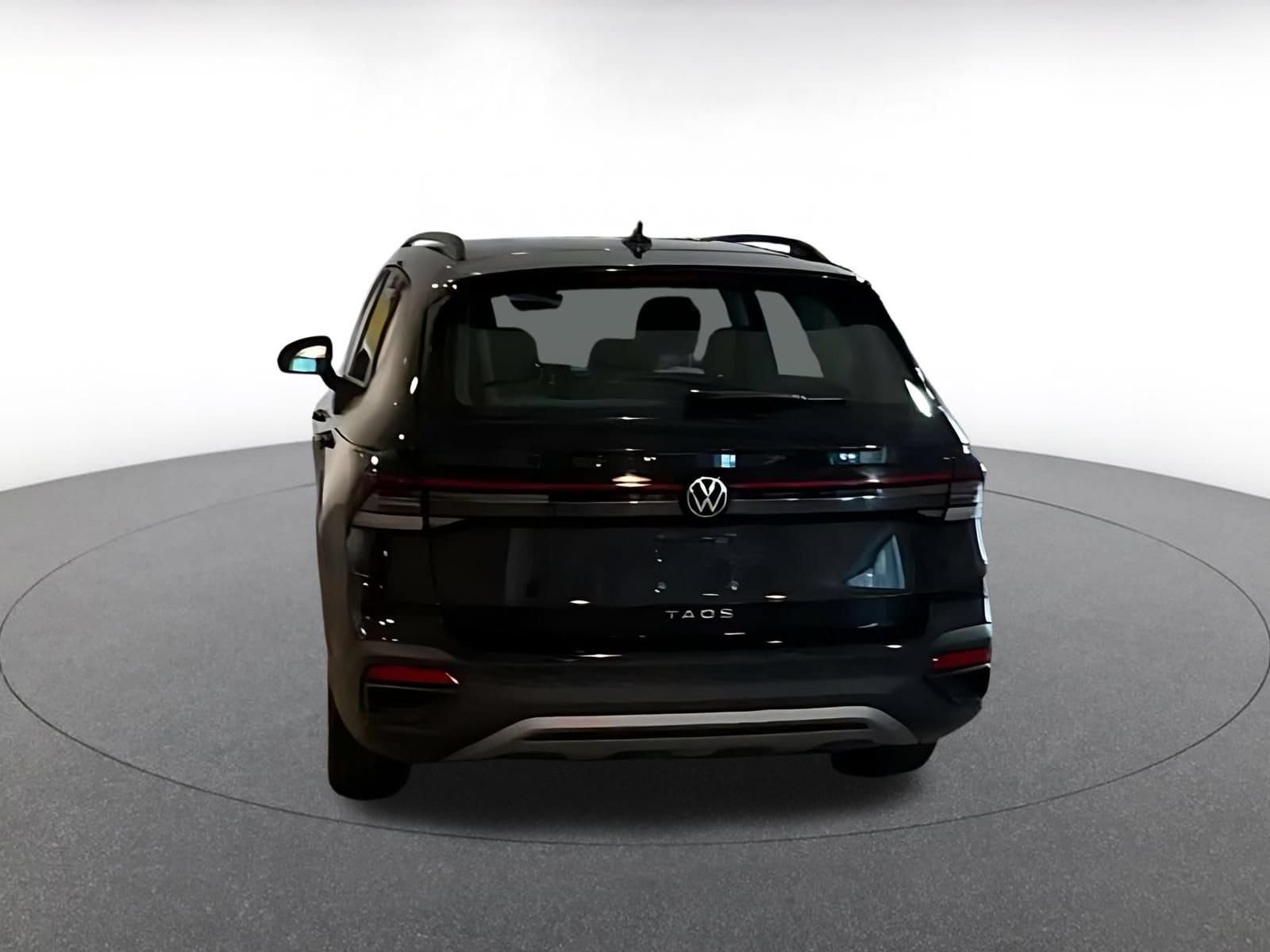 Thumbnail: 2026 Volkswagen Taos - 12