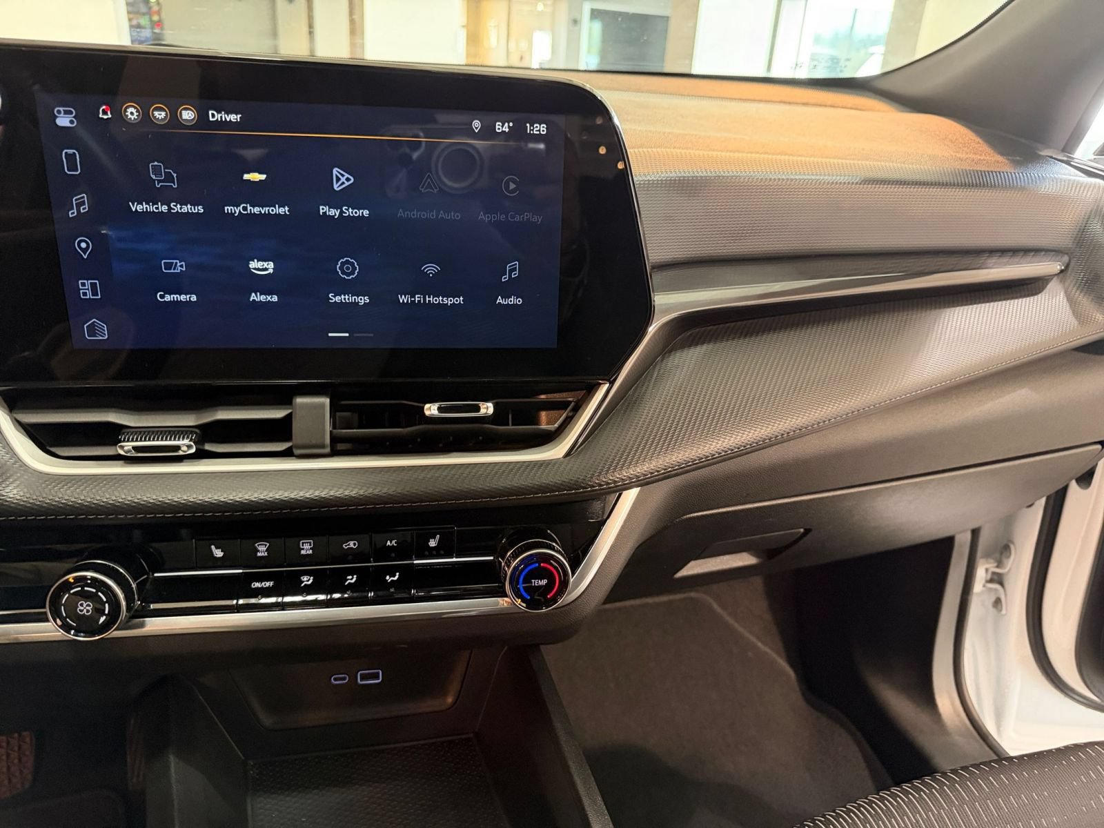 Thumbnail: 2025 Chevrolet Equinox - 16