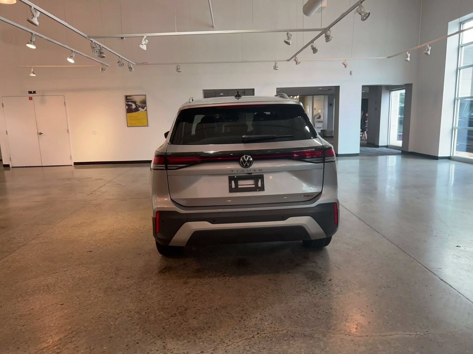 Thumbnail: 2026 Volkswagen Tiguan - 12