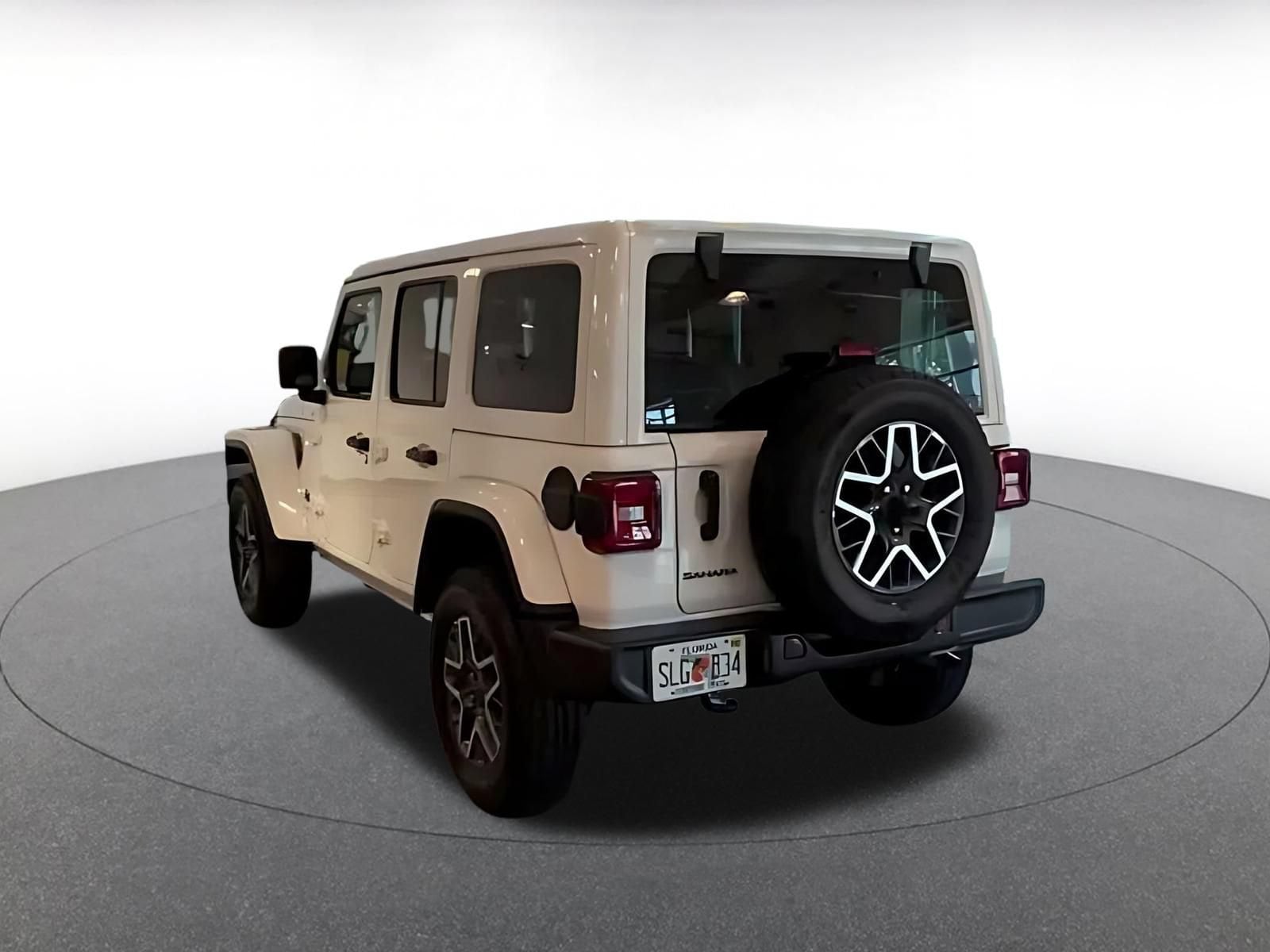 Thumbnail: 2025 Jeep Wrangler - 8