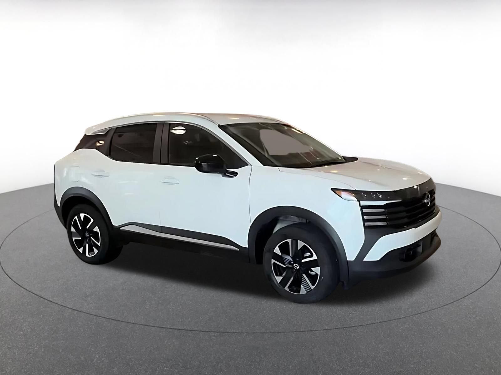 Thumbnail: 2026 Nissan Kicks - 2