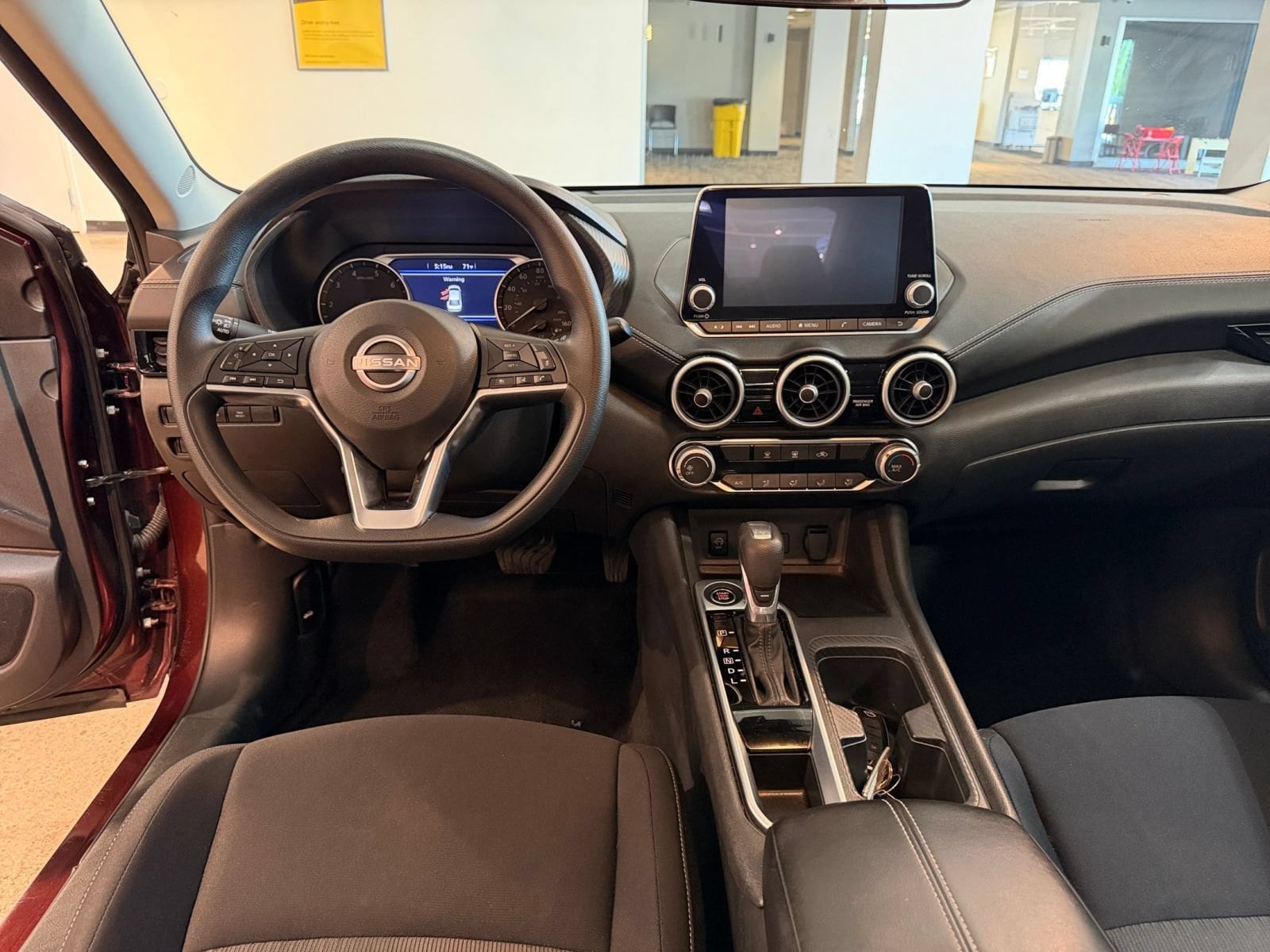 Thumbnail: 2025 Nissan Sentra - 32