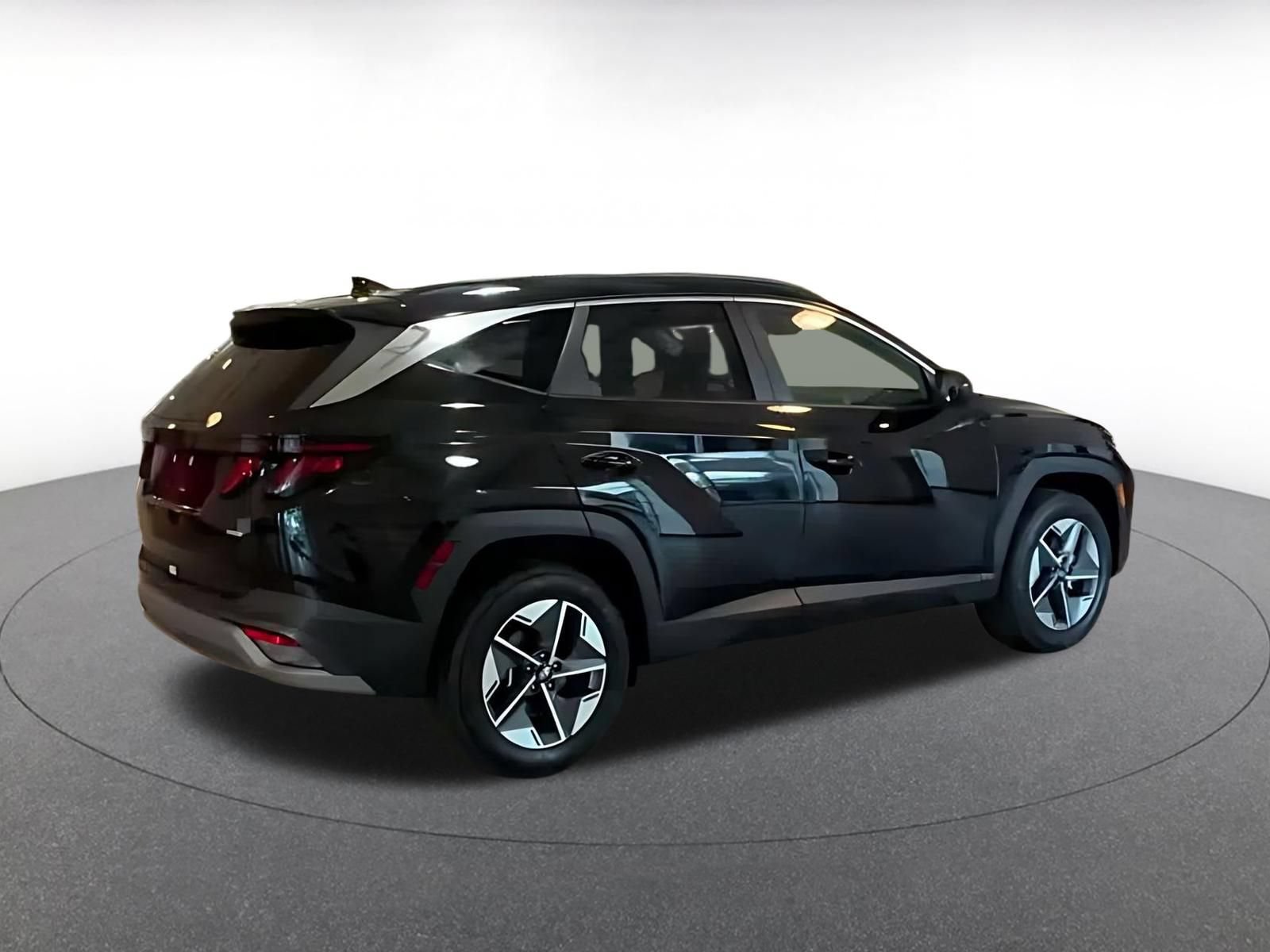 Thumbnail: 2026 Hyundai Tucson - 13