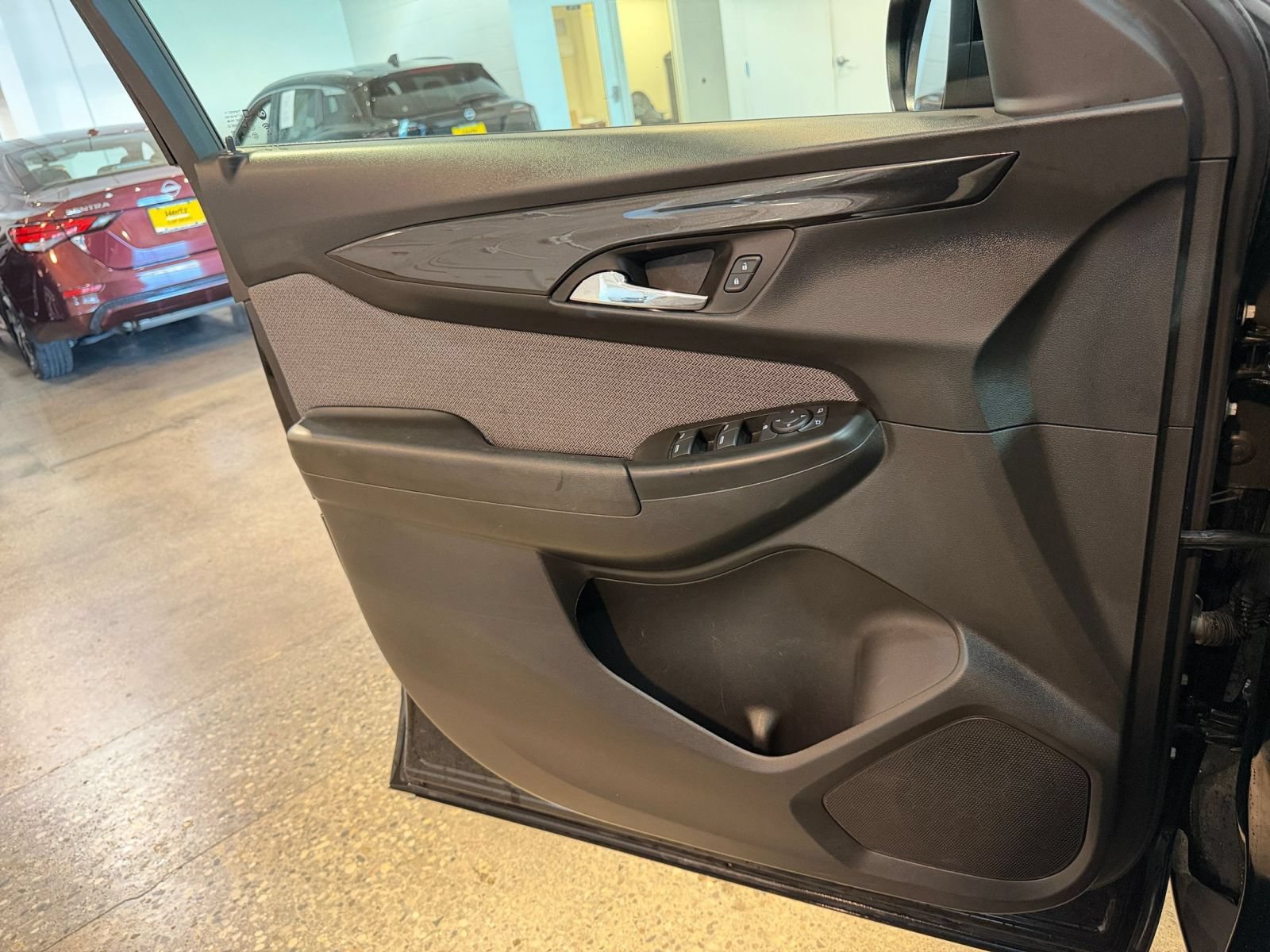 Thumbnail: 2025 Chevrolet TrailBlazer - 18