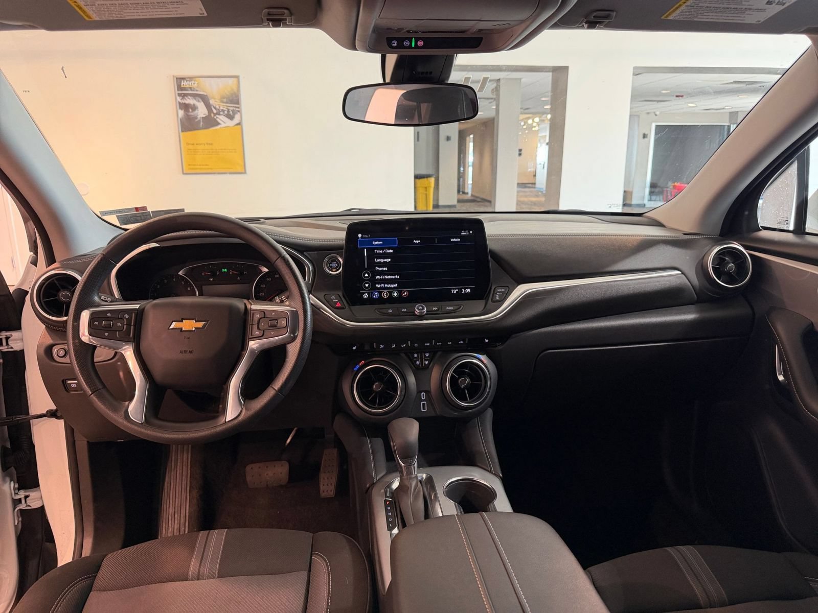 Thumbnail: 2025 Chevrolet Blazer - 32