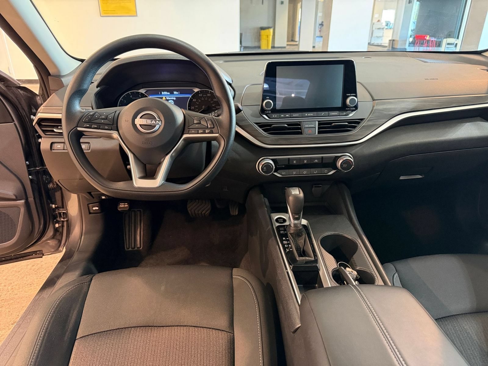 Thumbnail: 2026 Nissan Altima - 32