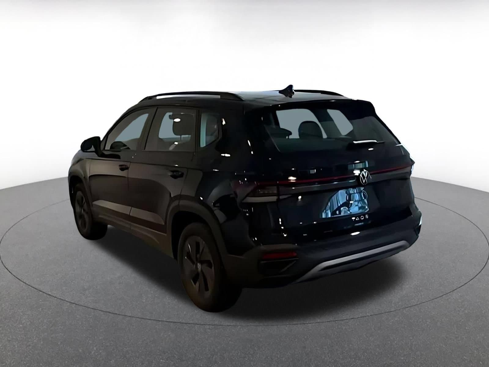 Thumbnail: 2026 Volkswagen Taos - 9