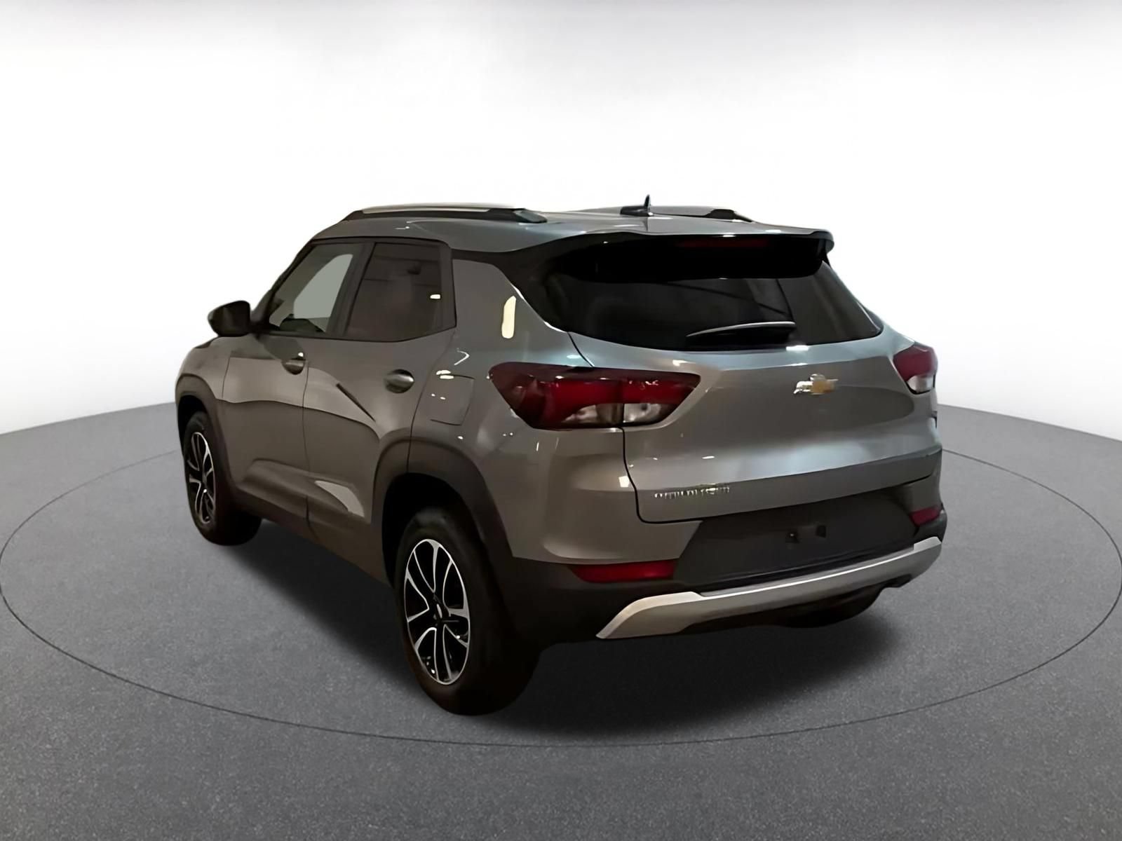 Thumbnail: 2025 Chevrolet TrailBlazer - 10