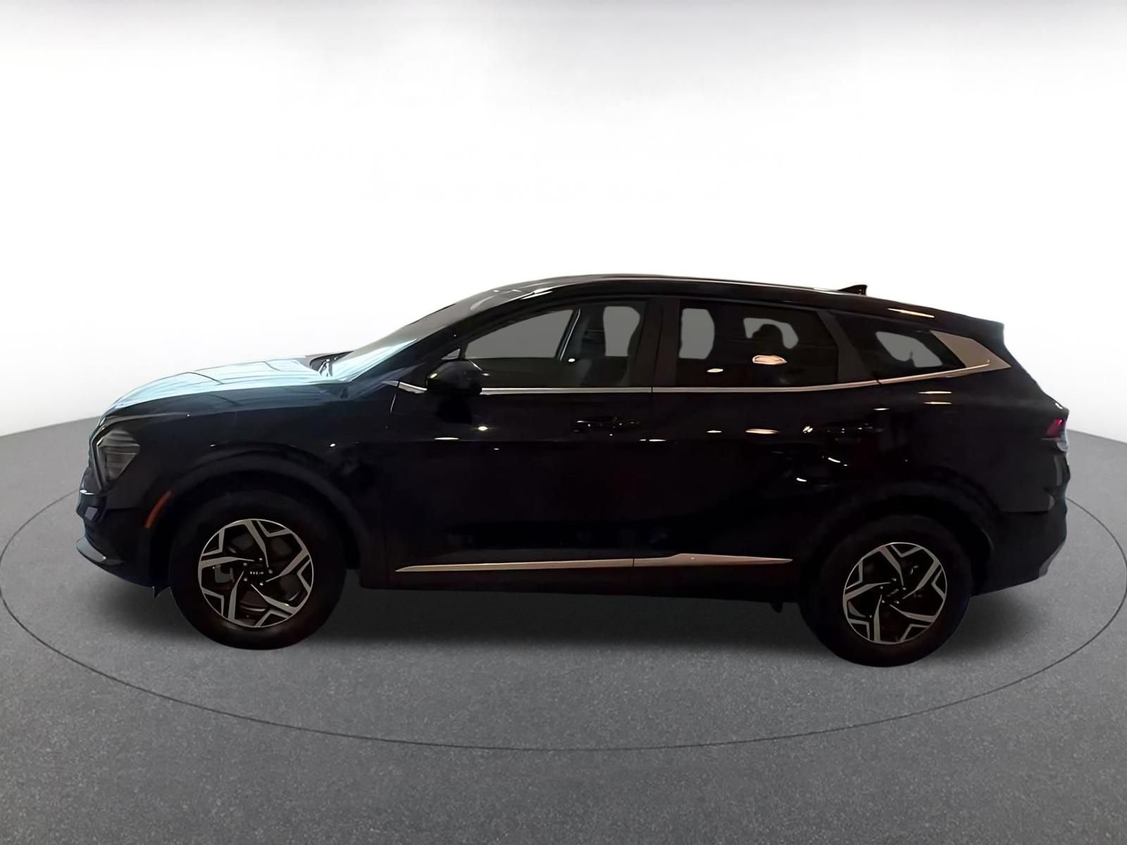 Thumbnail: 2025 Kia Sportage - 7