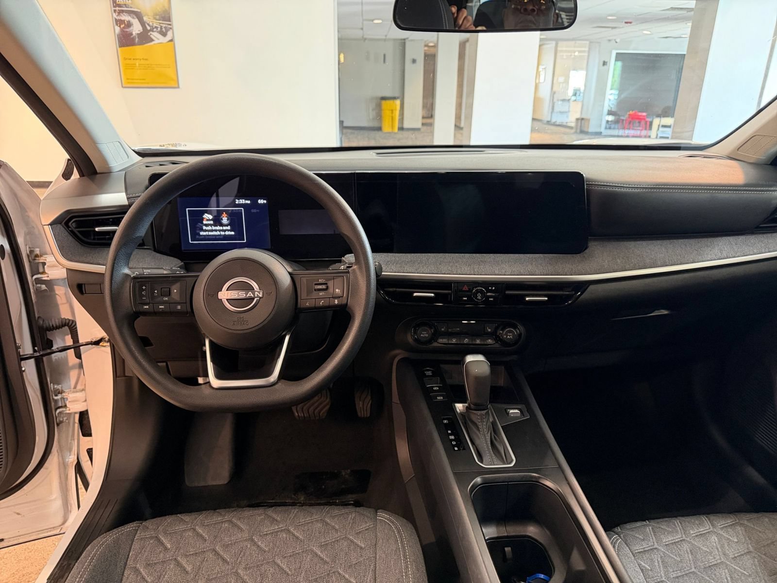 Thumbnail: 2026 Nissan Kicks - 32