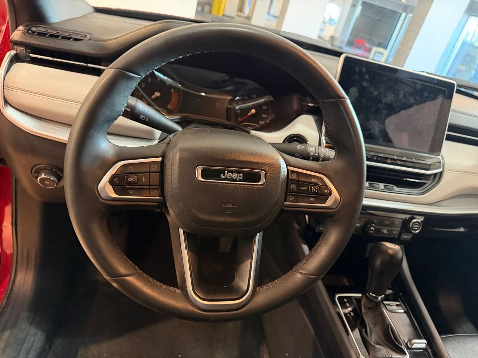 Thumbnail: 2025 Jeep Compass - 27