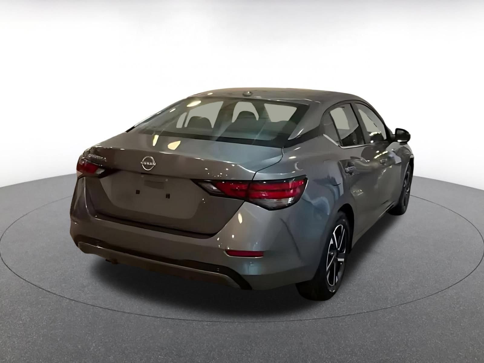 Thumbnail: 2025 Nissan Sentra - 13