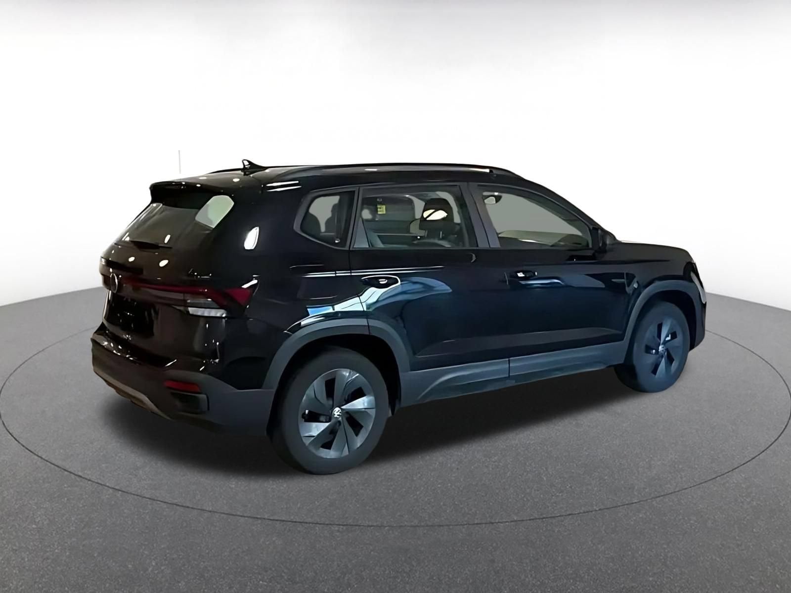 Thumbnail: 2026 Volkswagen Taos - 13