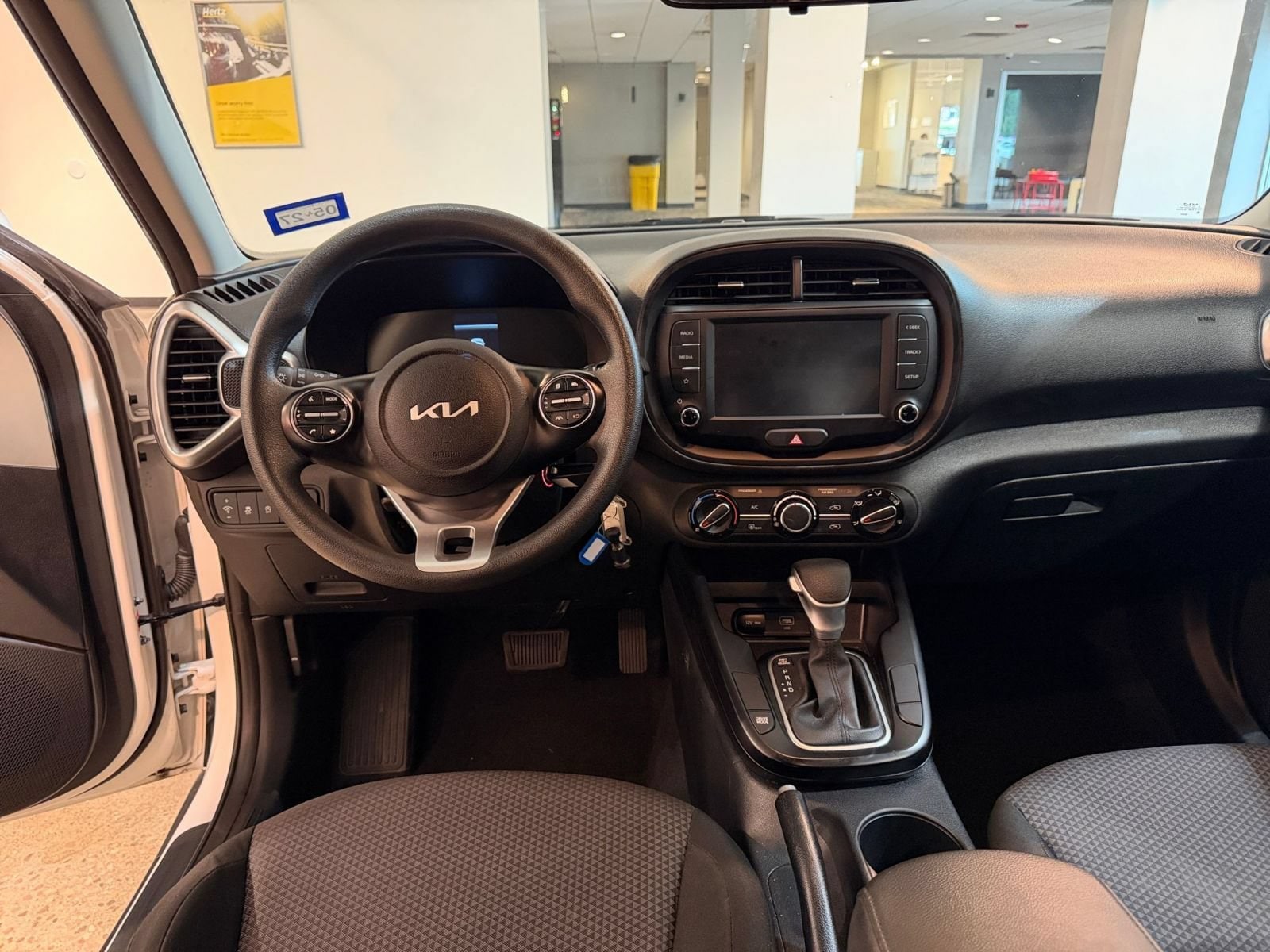 Thumbnail: 2025 Kia Soul - 32