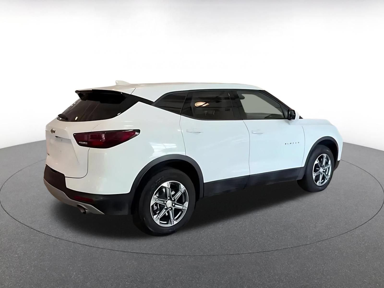 Thumbnail: 2025 Chevrolet Blazer - 13