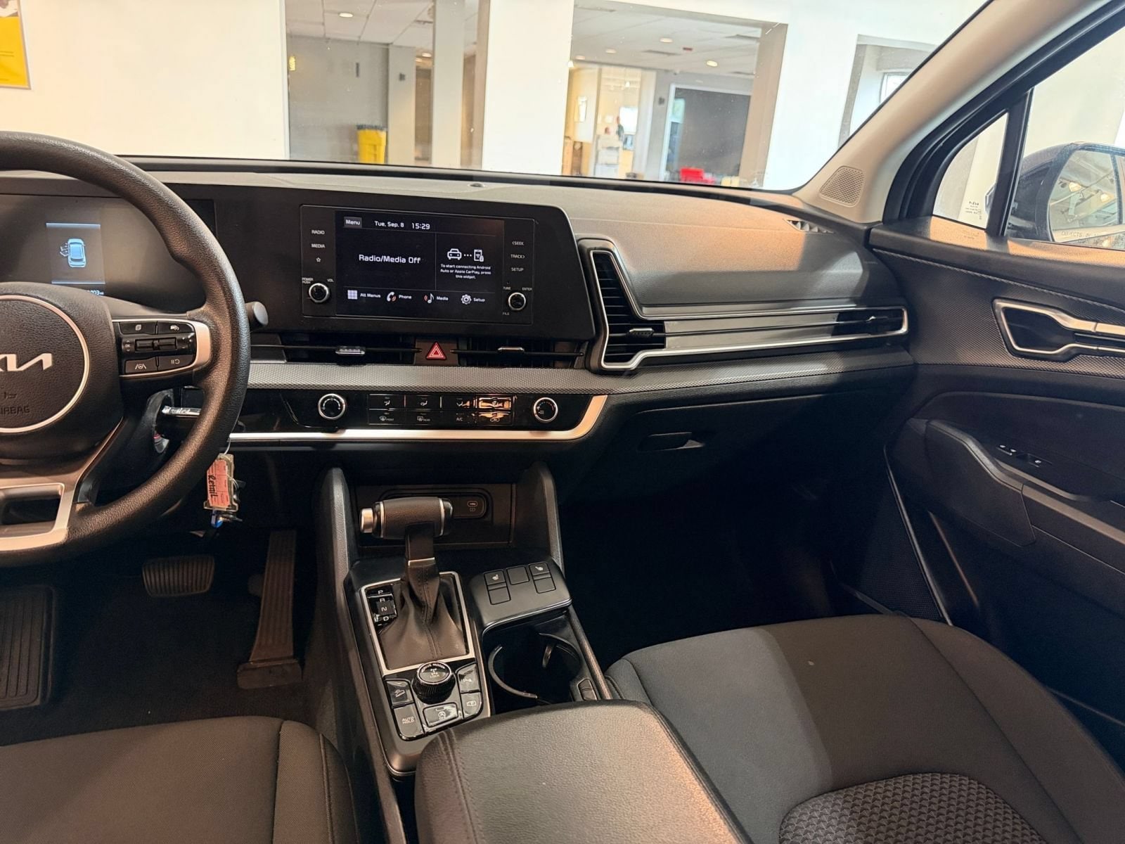 Thumbnail: 2025 Kia Sportage - 34