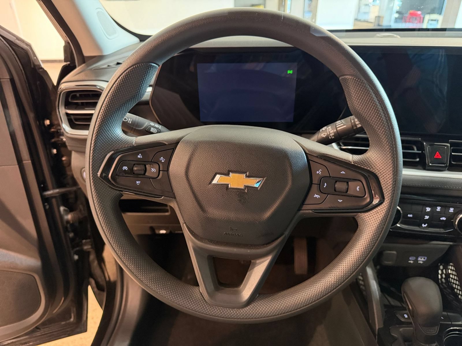 Thumbnail: 2025 Chevrolet TrailBlazer - 26