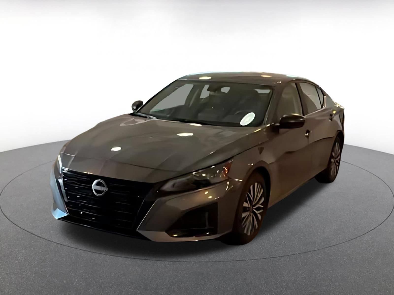Thumbnail: 2026 Nissan Altima - 4