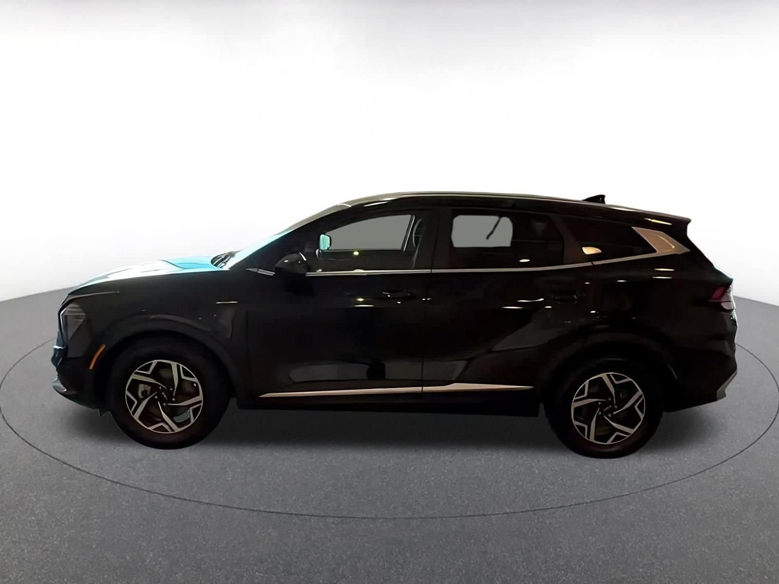 Thumbnail: 2024 Kia Sportage - 8