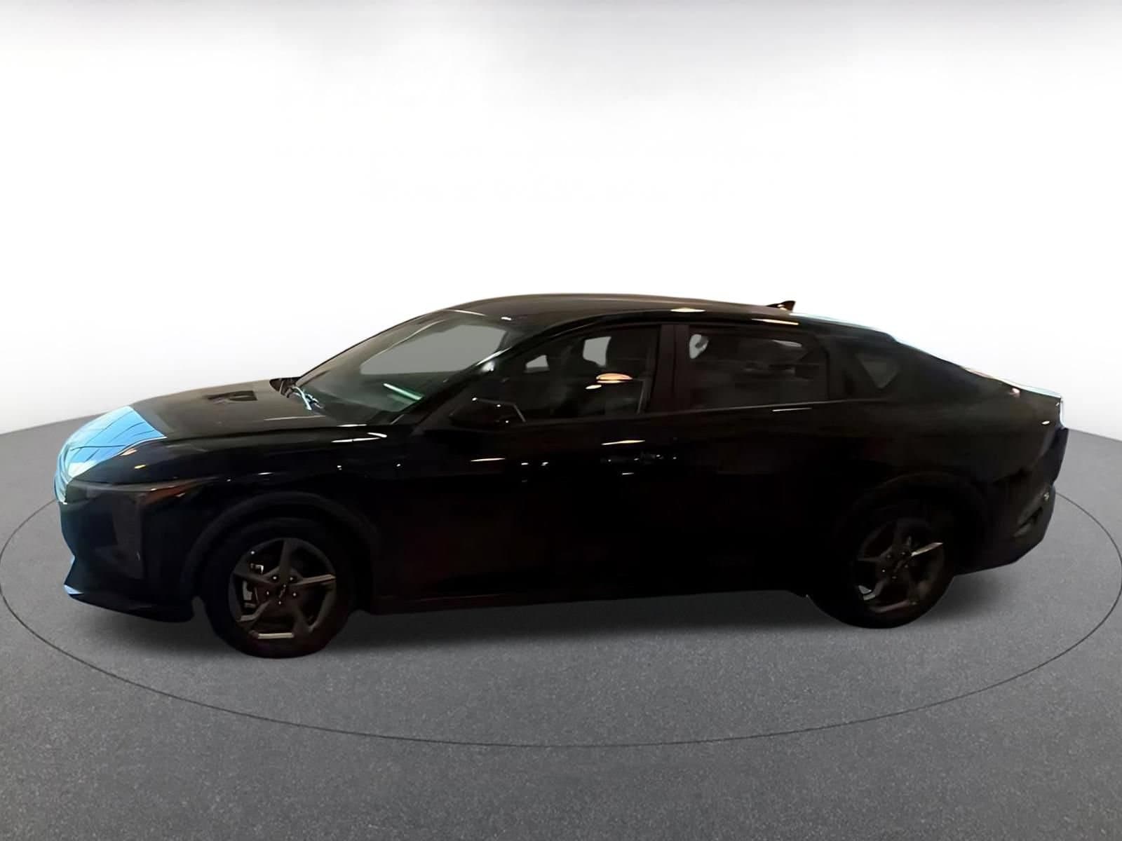 Thumbnail: 2025 Kia K4 - 12