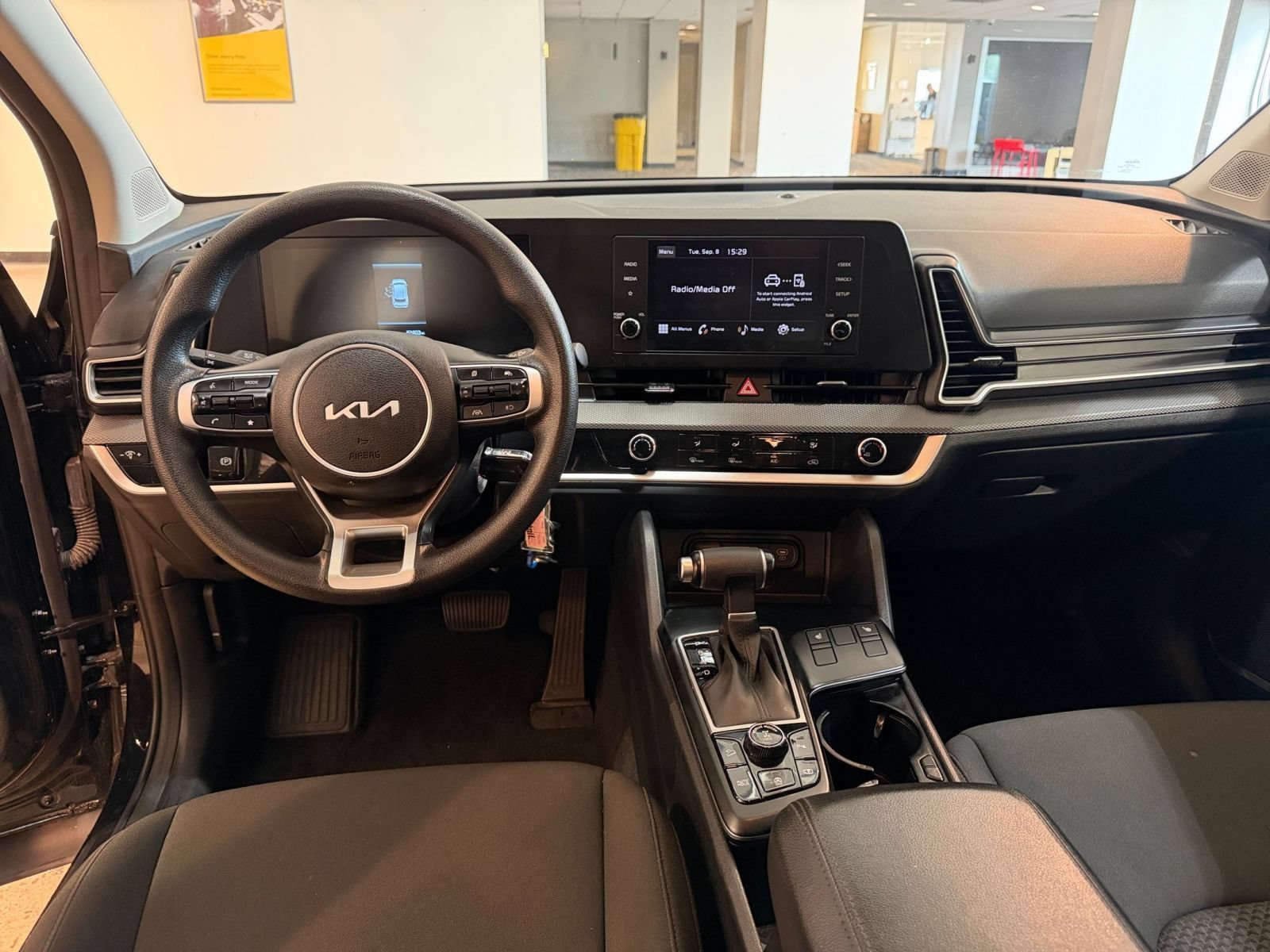 Thumbnail: 2025 Kia Sportage - 33