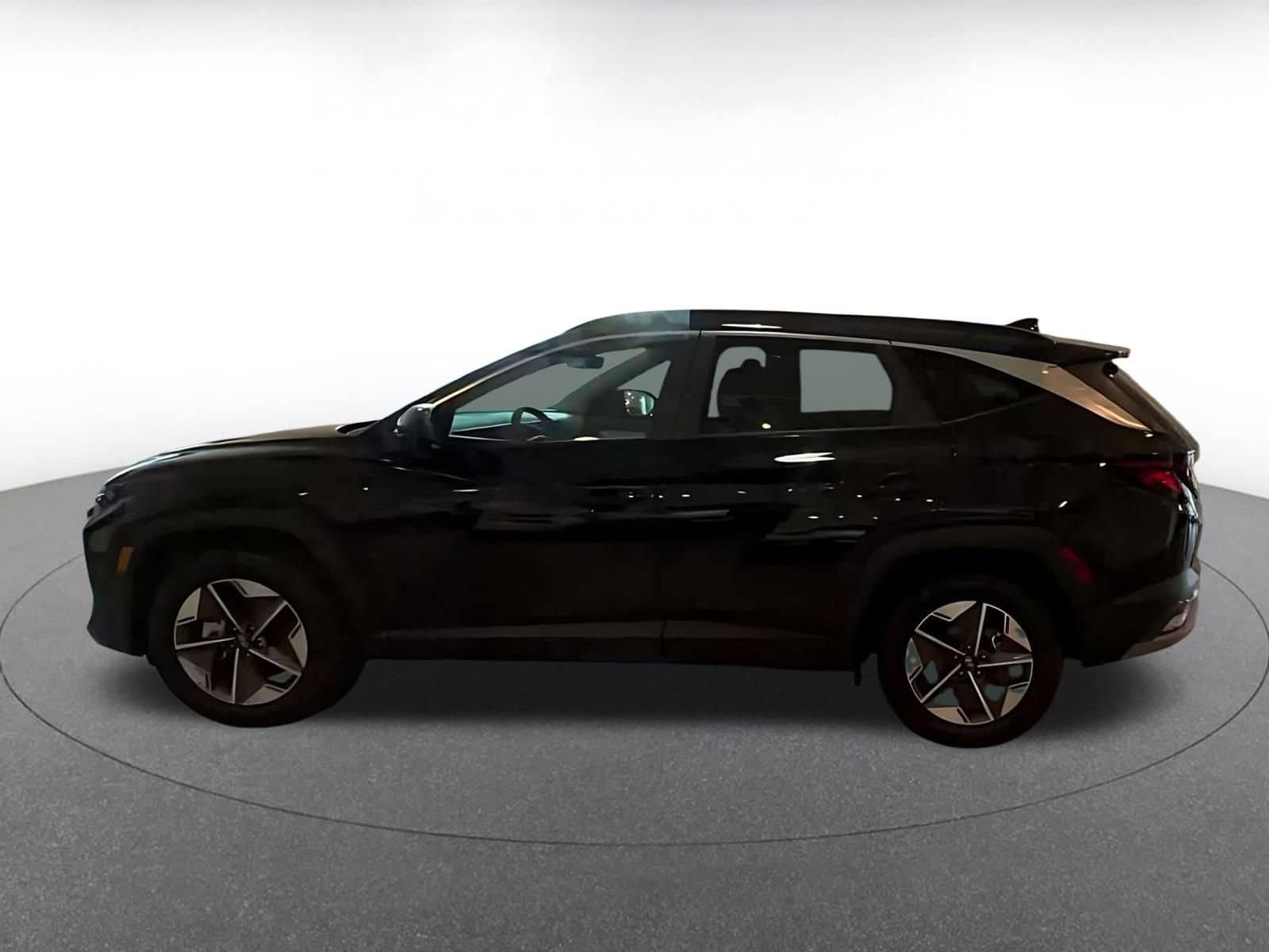 Thumbnail: 2026 Hyundai Tucson - 8