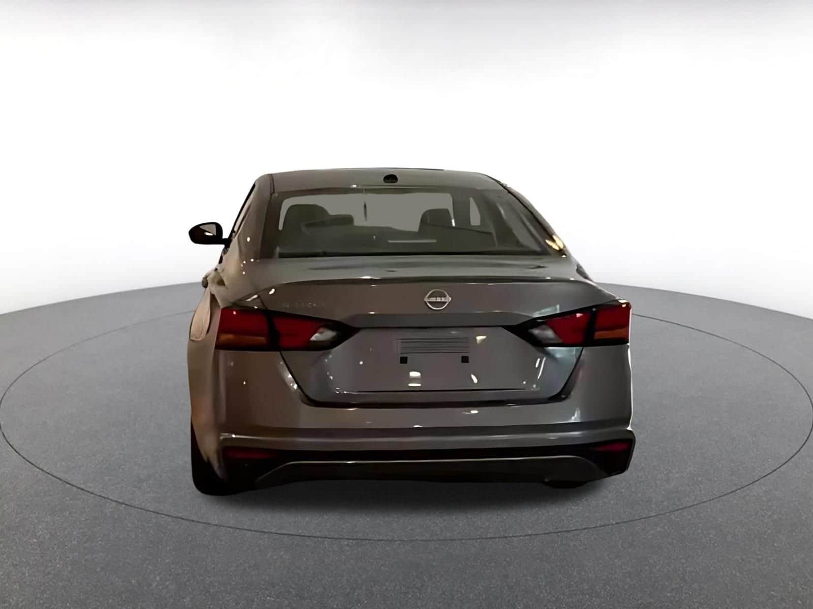 Thumbnail: 2026 Nissan Altima - 10