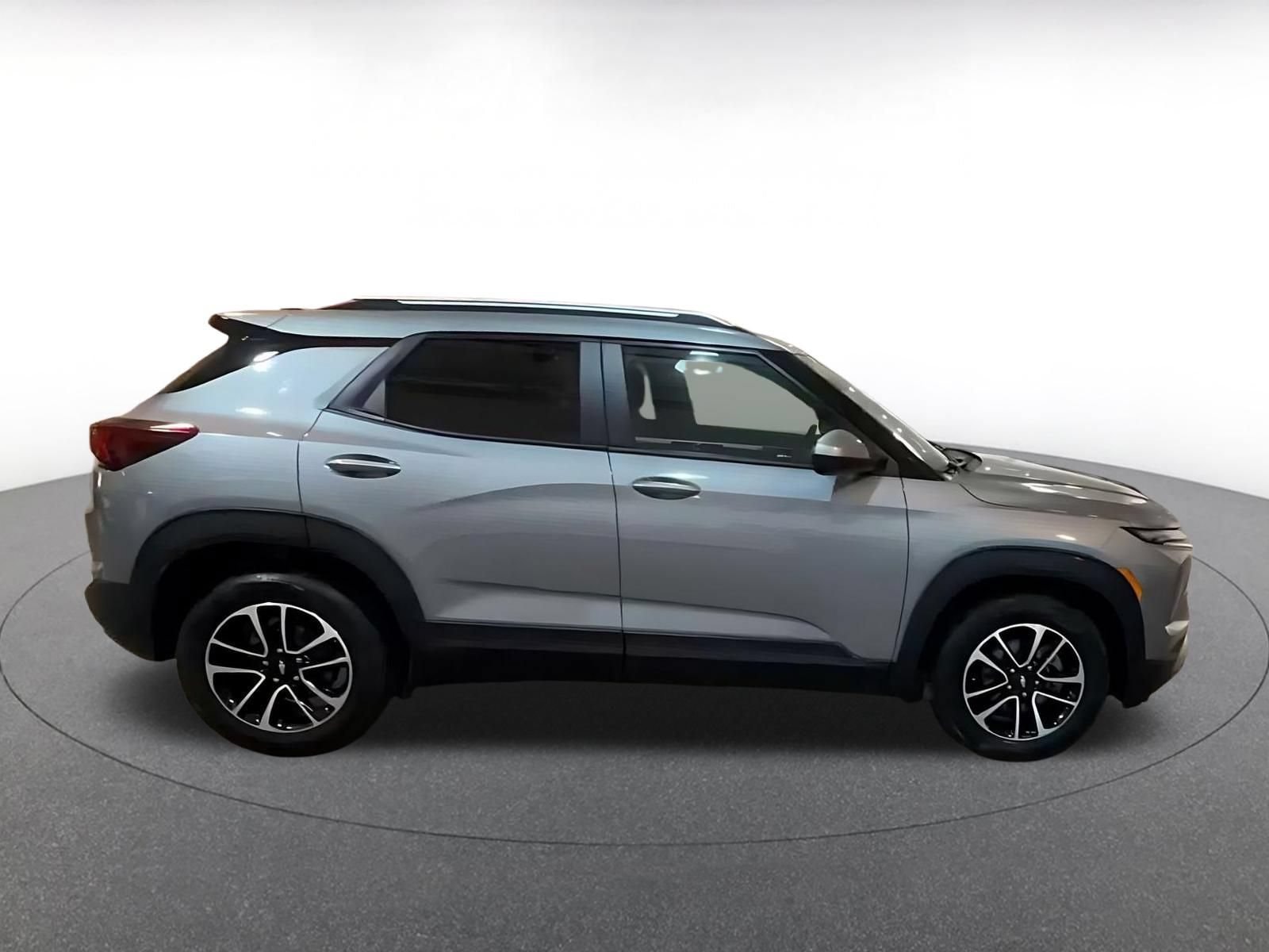 Thumbnail: 2025 Chevrolet TrailBlazer - 15