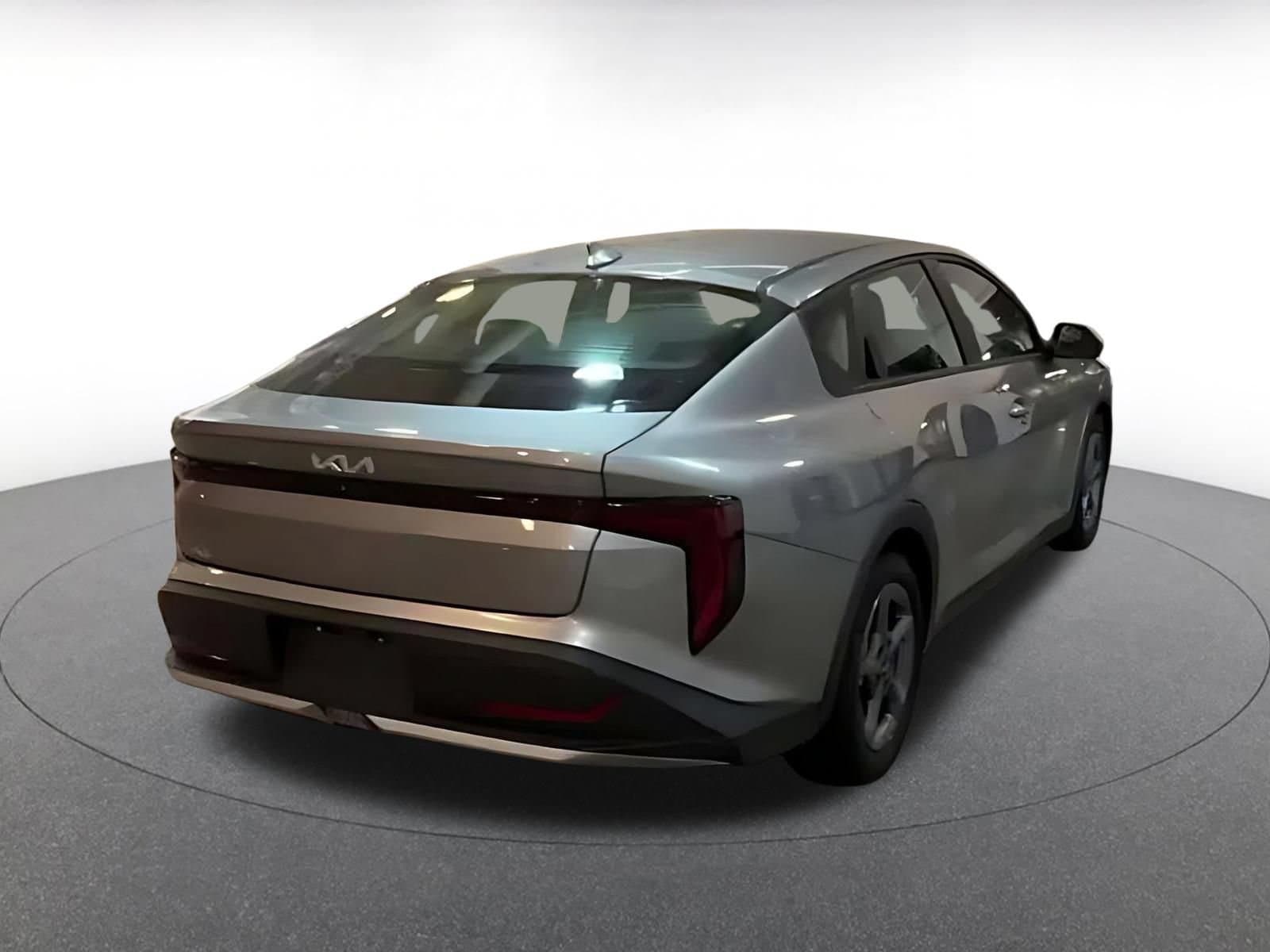 Thumbnail: 2025 Kia K4 - 12