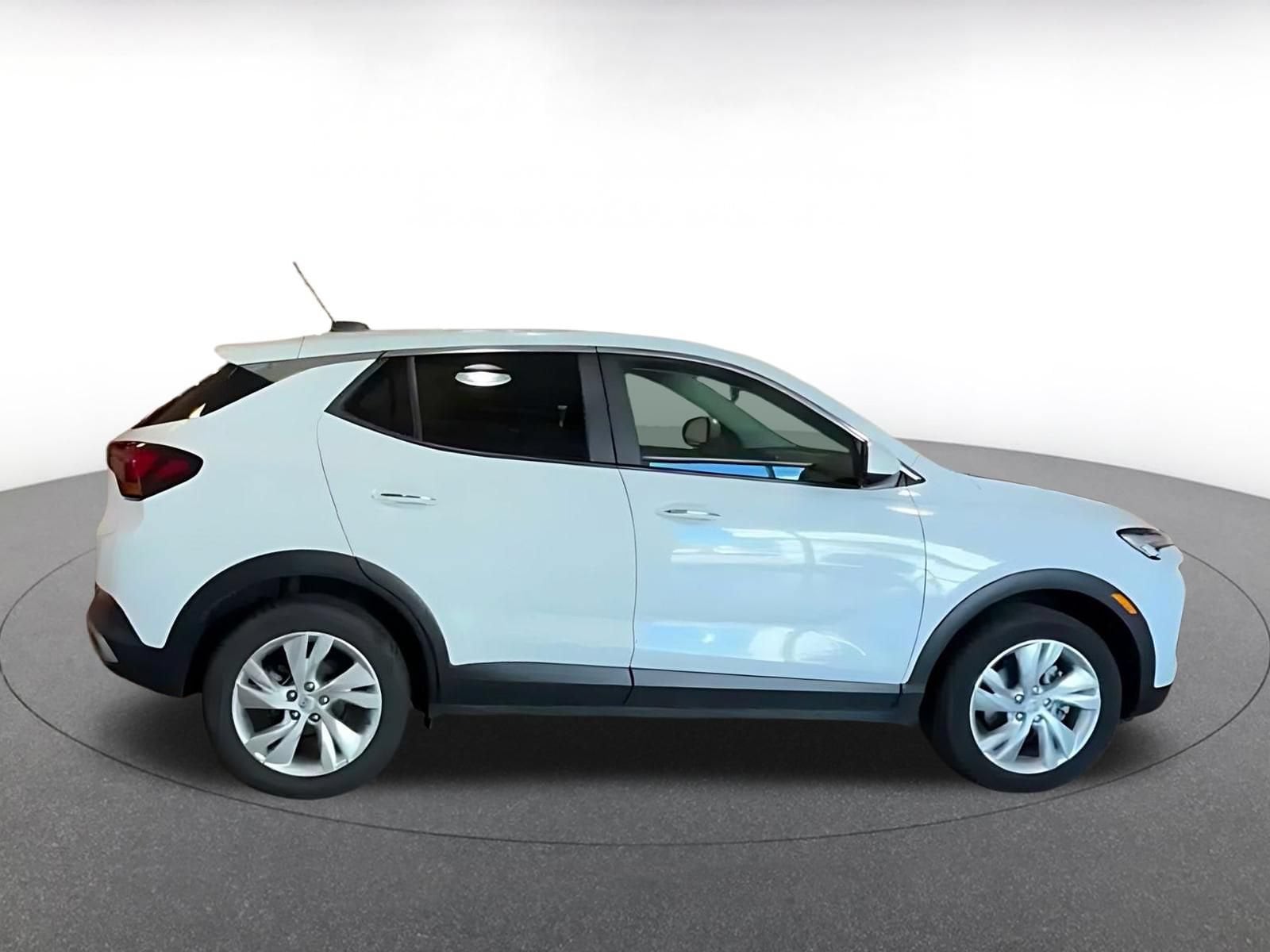 Thumbnail: 2025 Buick Encore GX - 15