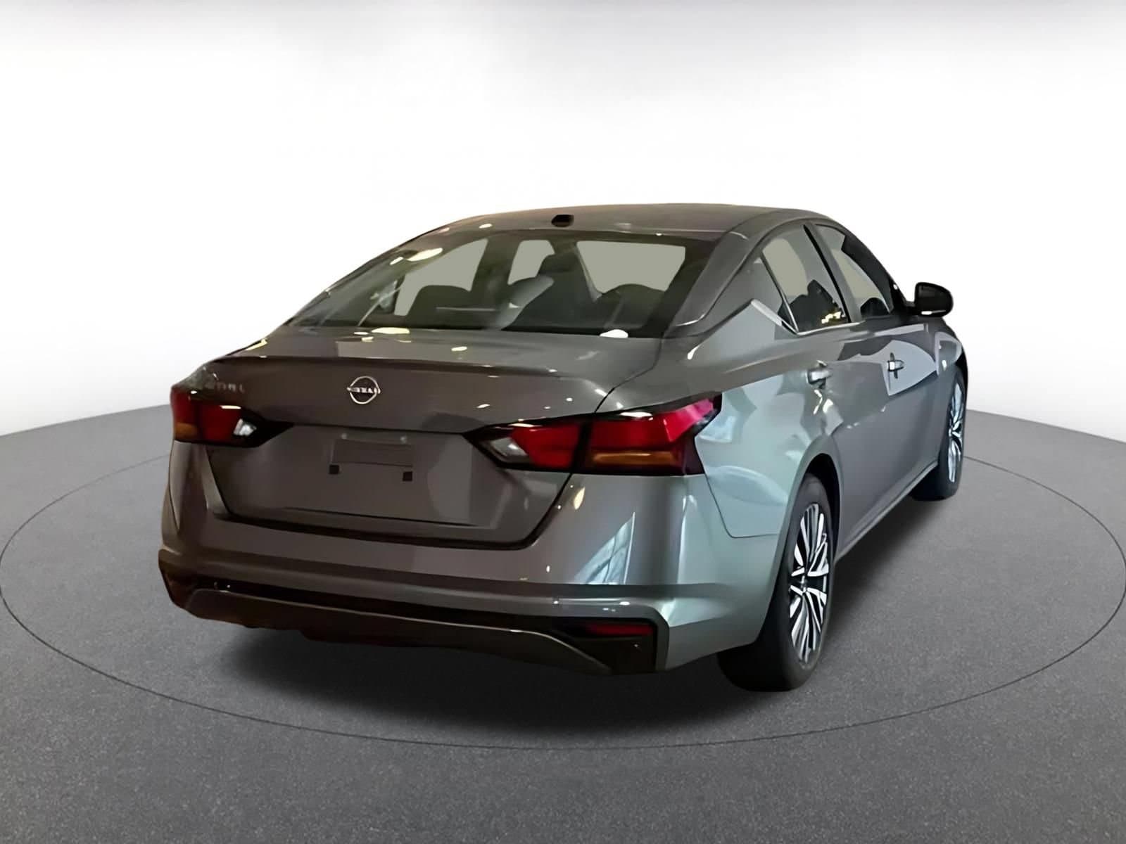 Thumbnail: 2026 Nissan Altima - 13