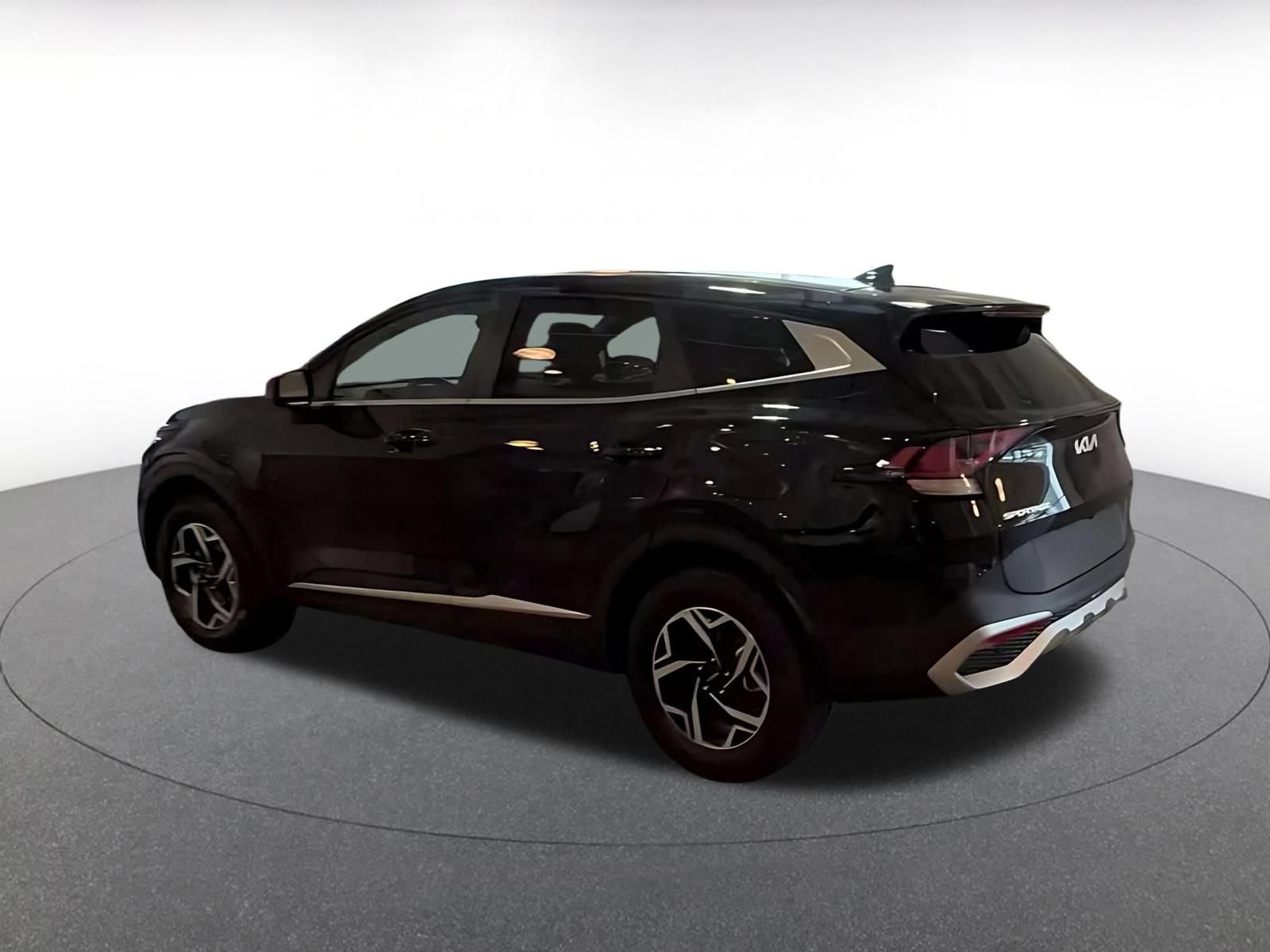 Thumbnail: 2025 Kia Sportage - 8