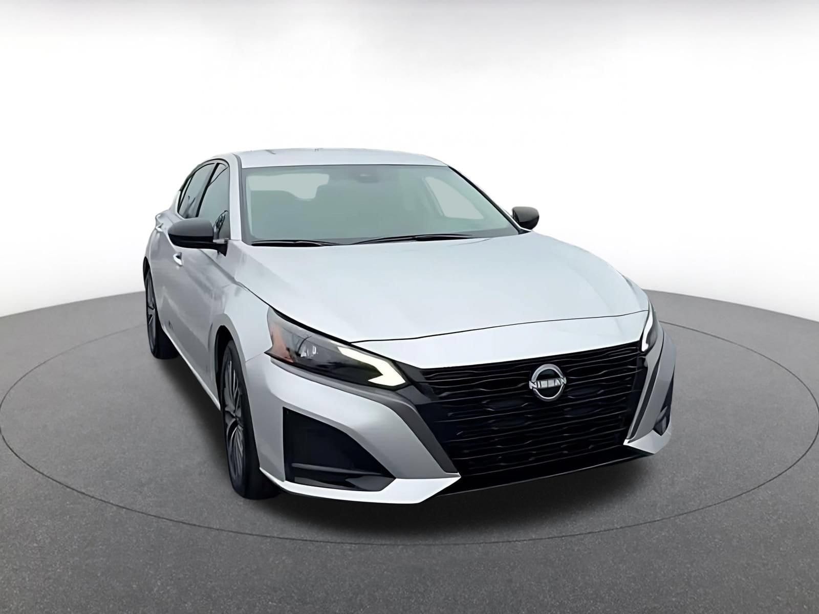 Thumbnail: 2026 Nissan Altima - 3