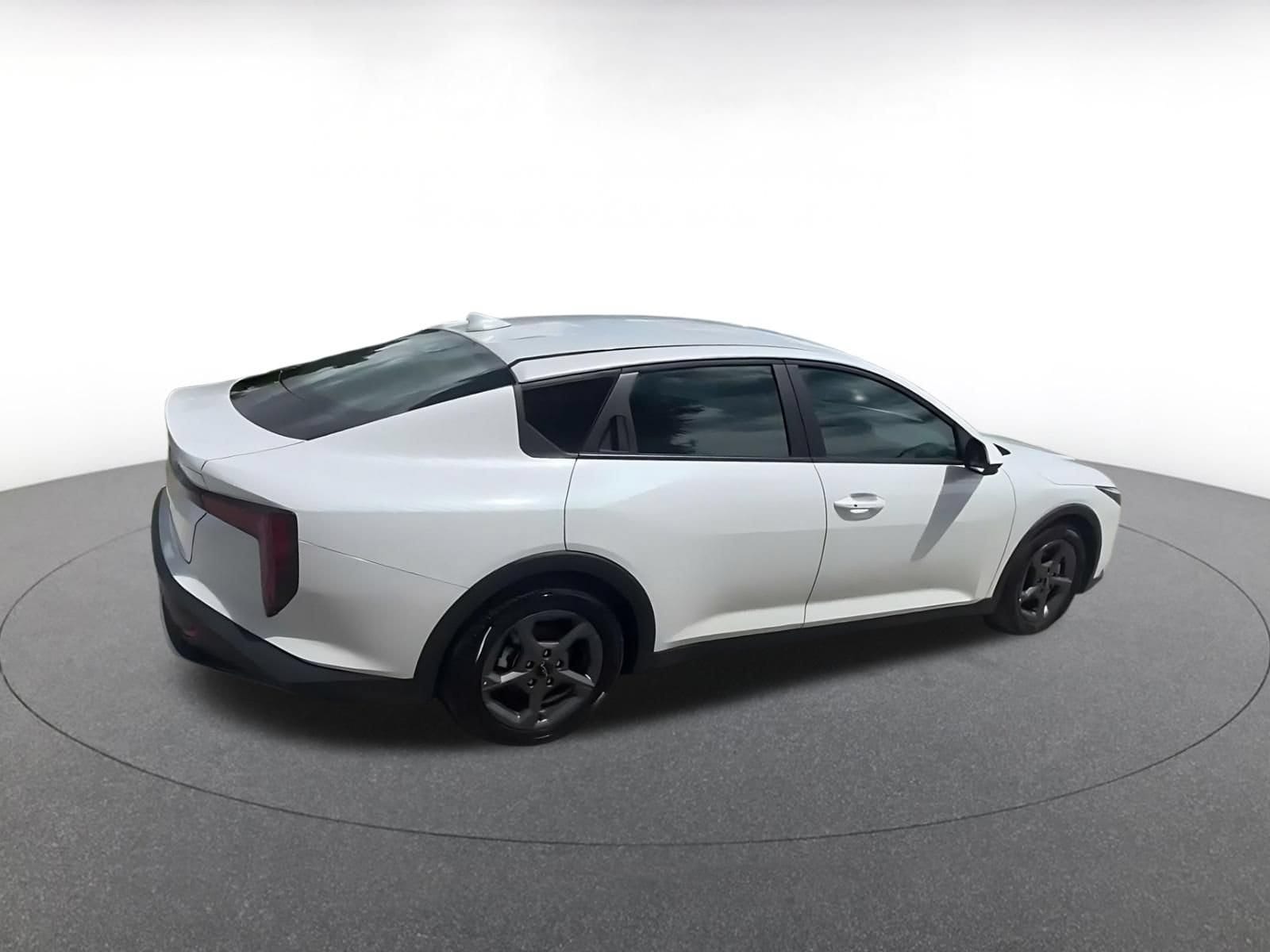 Thumbnail: 2025 Kia K4 - 14