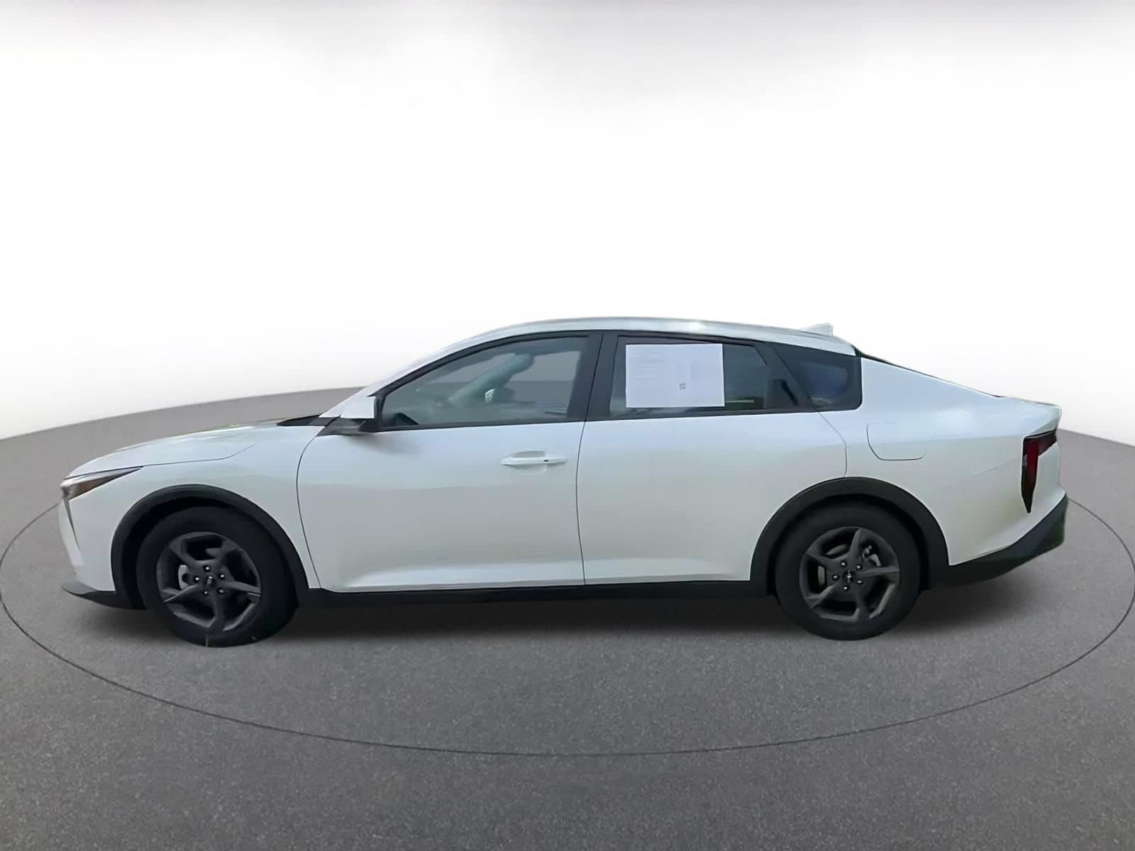 Thumbnail: 2026 Kia K4 - 9