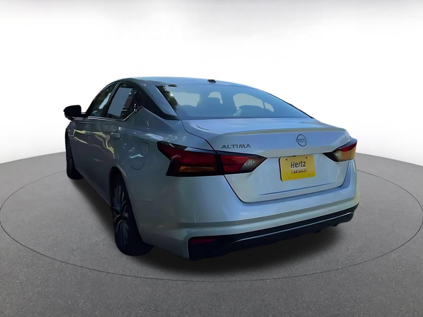 Thumbnail: 2026 Nissan Altima - 10