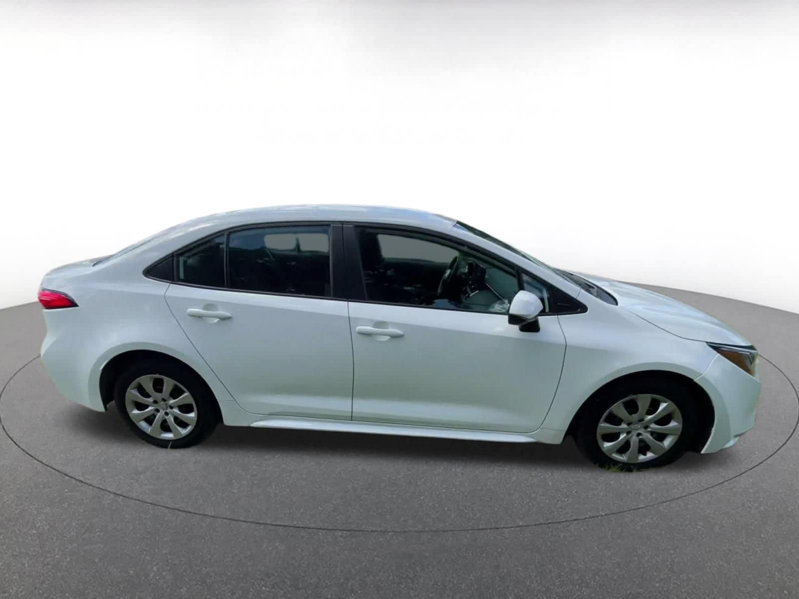 Thumbnail: 2025 Toyota Corolla - 15