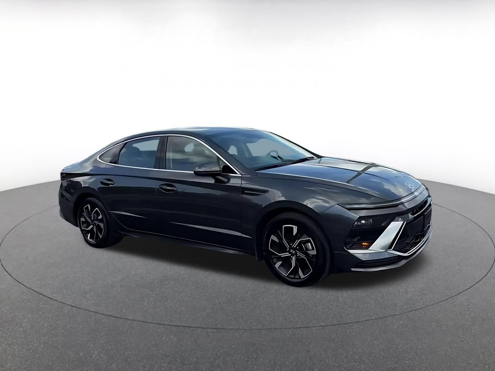 Thumbnail: 2025 Hyundai Sonata - 2