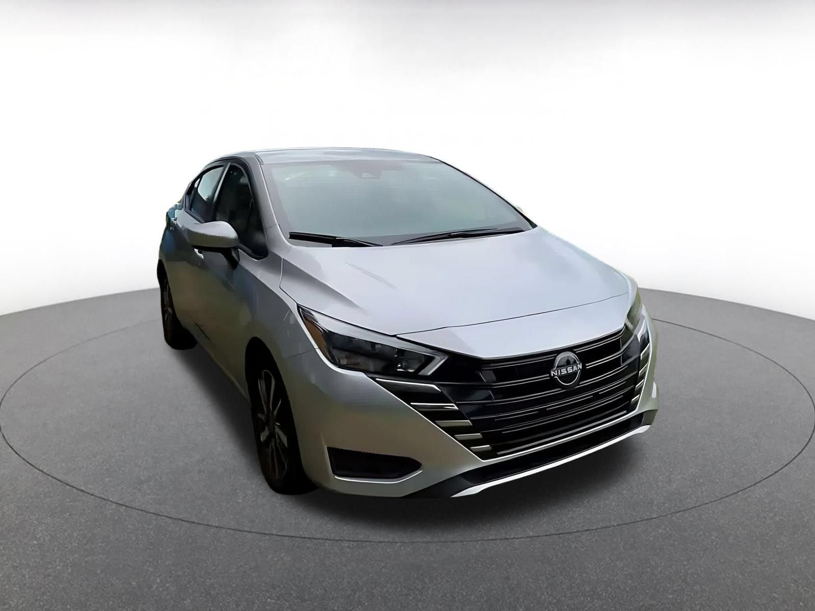Thumbnail: 2025 Nissan Versa - 3