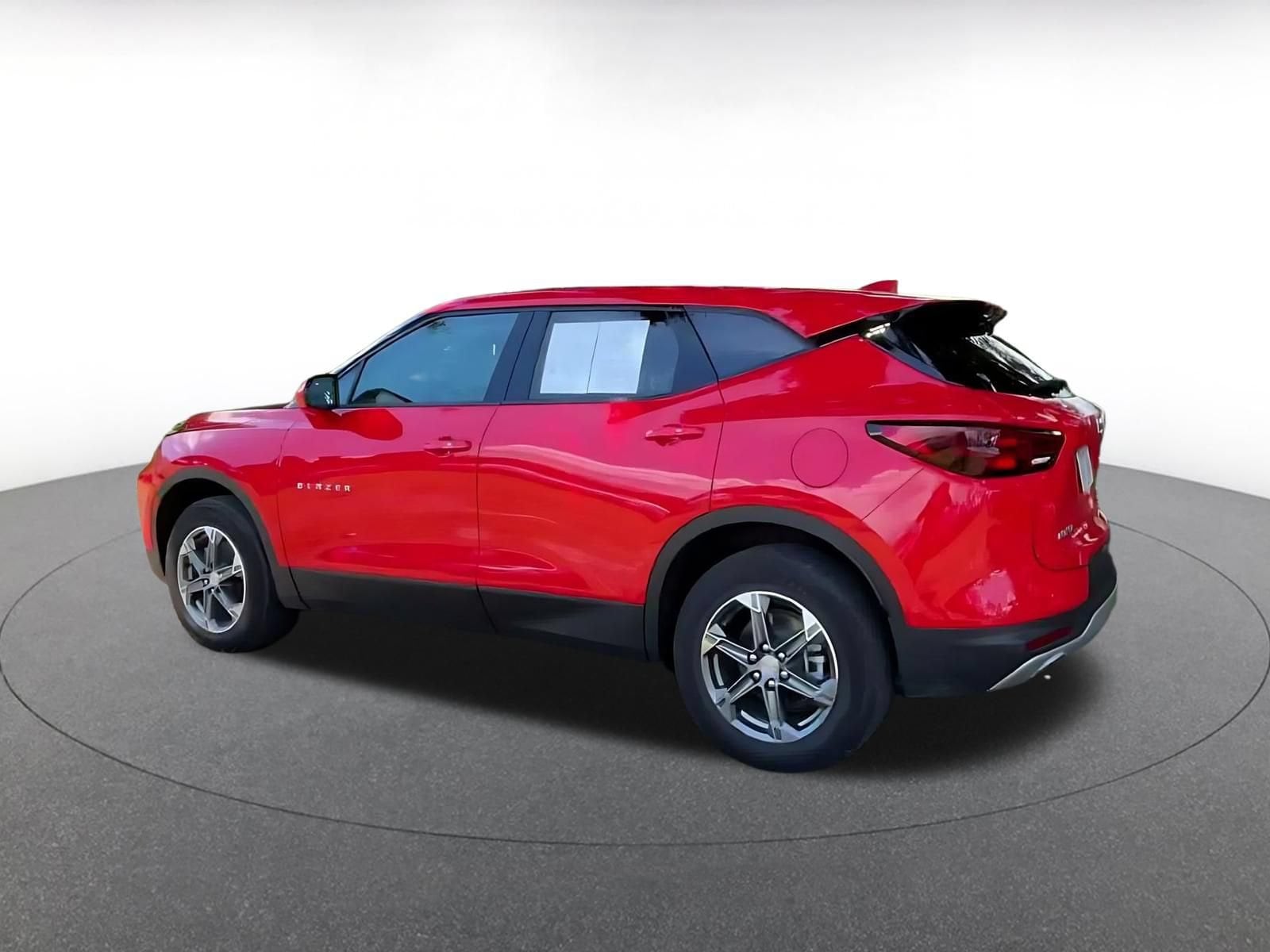 Thumbnail: 2026 Chevrolet Blazer - 9