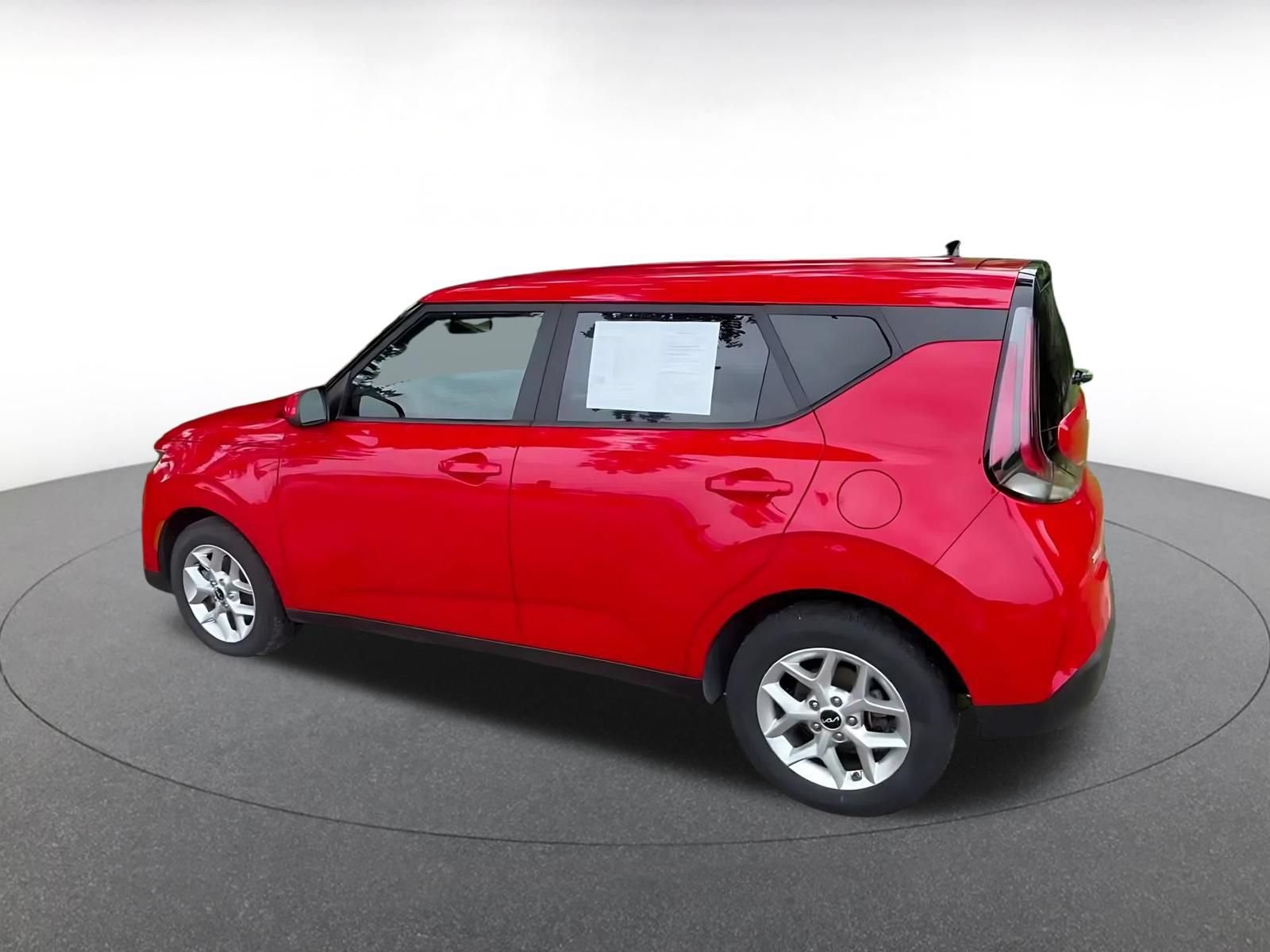 Thumbnail: 2025 Kia Soul - 9