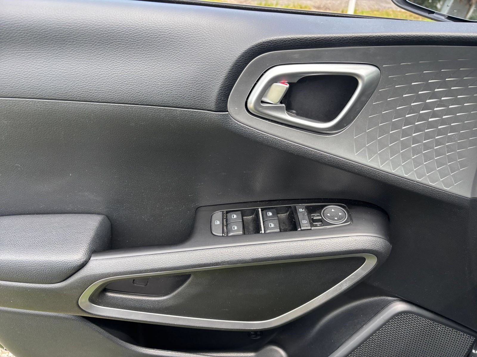 Thumbnail: 2025 Kia Soul - 19