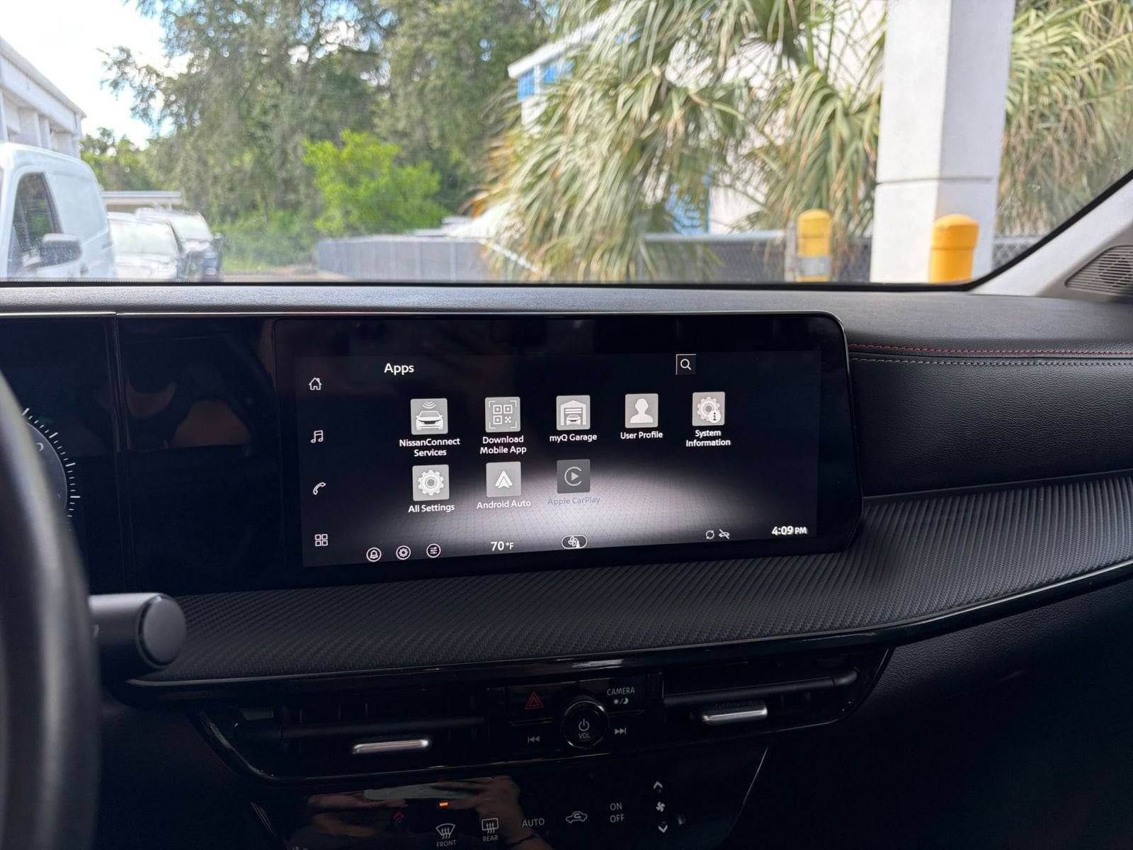 Thumbnail: 2026 Nissan Kicks - 19