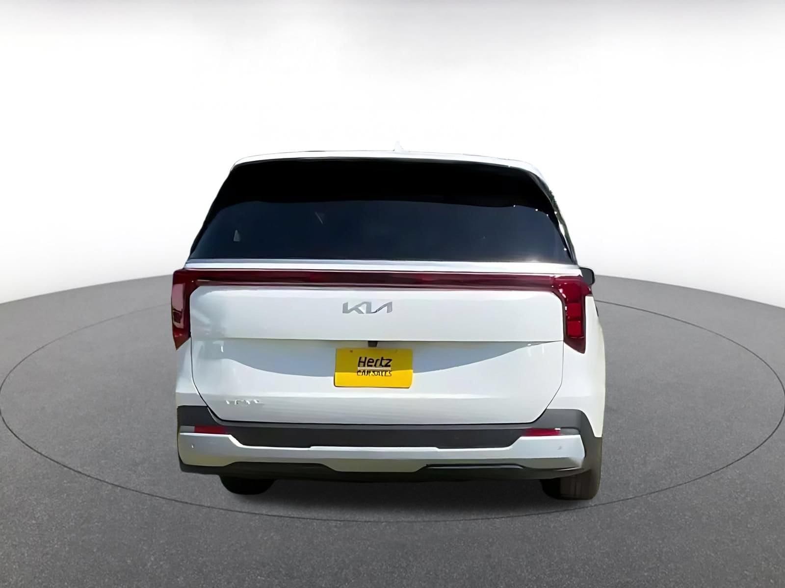 Thumbnail: 2026 Kia Carnival - 12