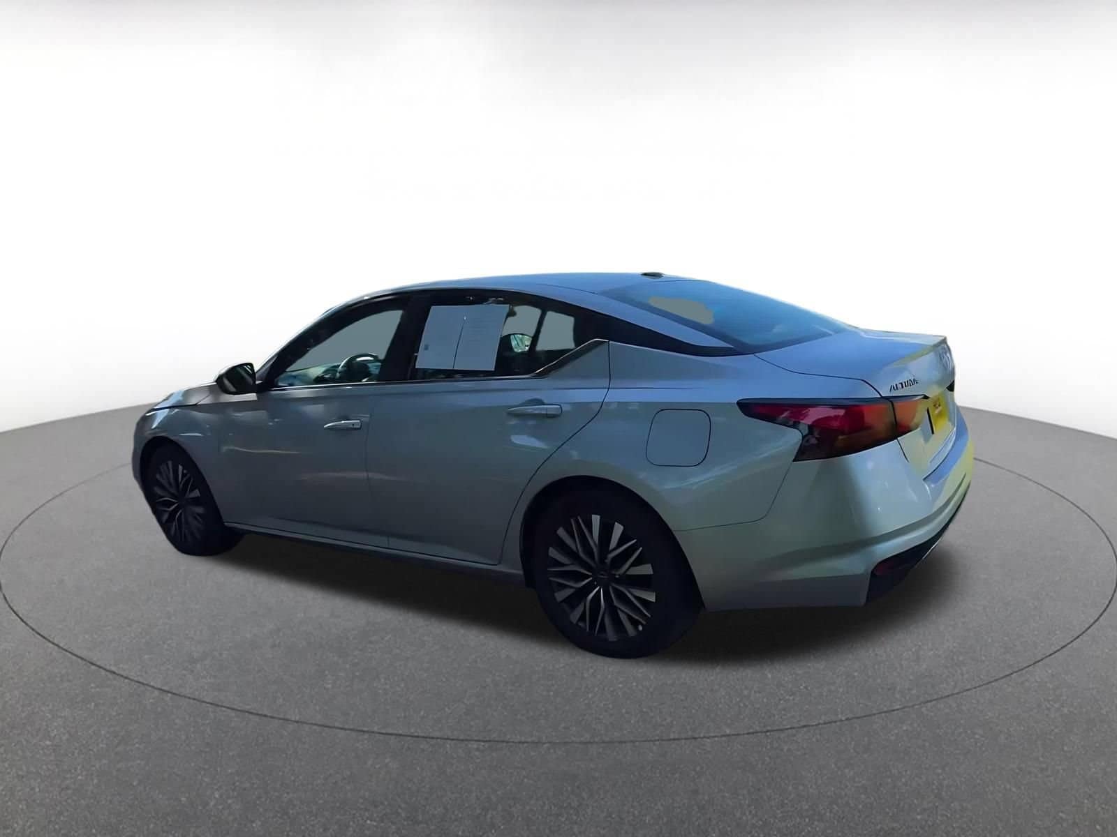 Thumbnail: 2026 Nissan Altima - 9