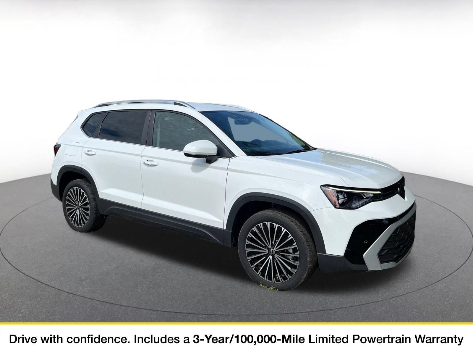 Thumbnail: 2025 Volkswagen Taos - 1
