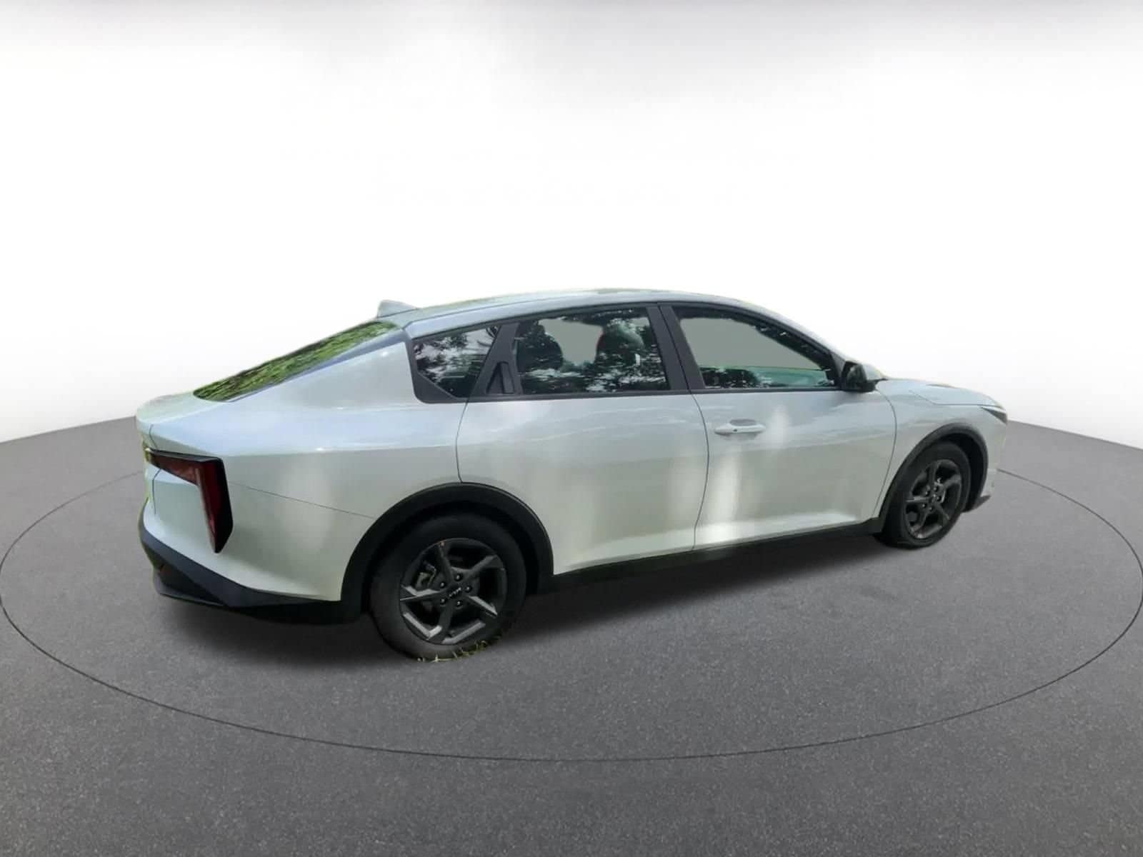 Thumbnail: 2026 Kia K4 - 14