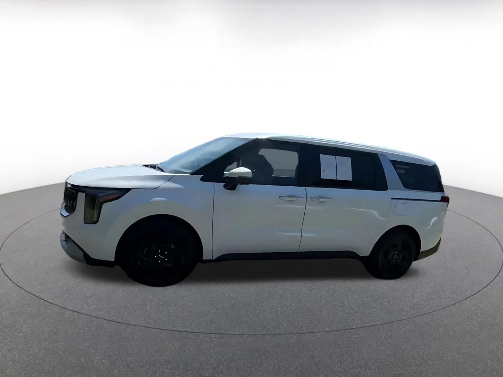 Thumbnail: 2026 Kia Carnival - 7