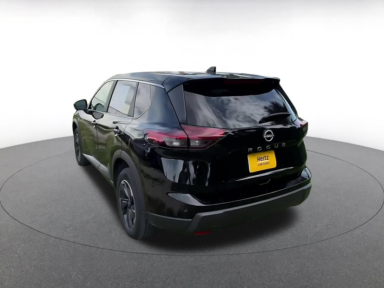 Thumbnail: 2025 Nissan Rogue - 10